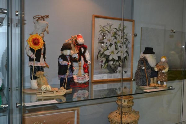 Выставка «От Параскевы Пятницы до Кузьмы и Демьяна»