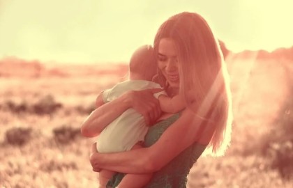 Поговори со мною, мама...