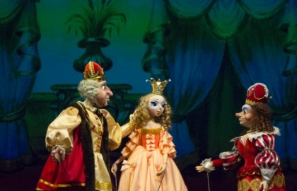 Солдат и ведьма (по мот.сказки Г.Х. Андерсена «Огниво»)