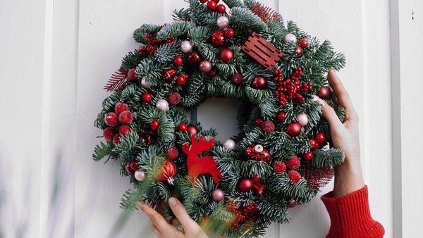 Мастер-класс по созданию новогоднего венка