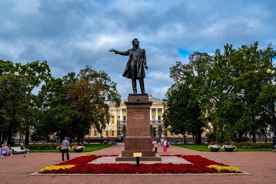 30.11 Бесплатная экскурсия - Театральный уголок