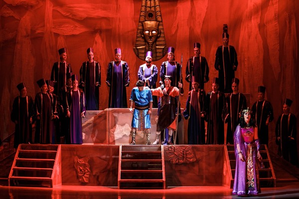 Международный оперный фестиваль им. Михайлова. Абонемент