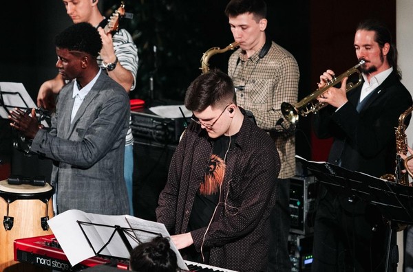 Битовый Folk джем с резидентами EverJazz