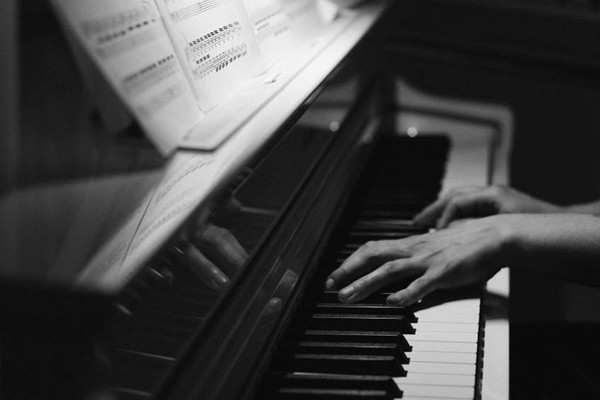 Магия свечей. Саундтреки к фильмам: «Гарри Поттер», «1+1», «Интерстеллар»