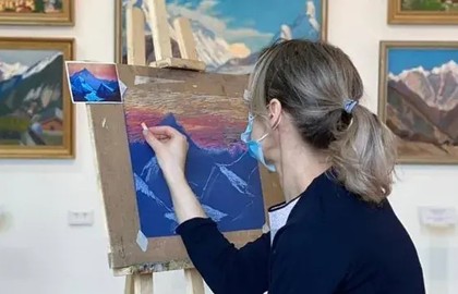 Цикл занятий в мастерской художника «Арт-холл»