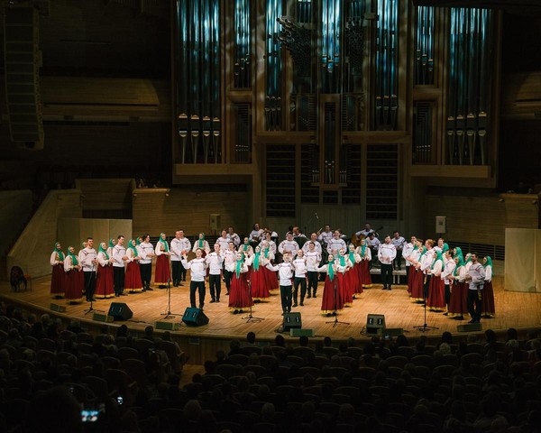 Концерт хора имени М. Е. Пятницкого