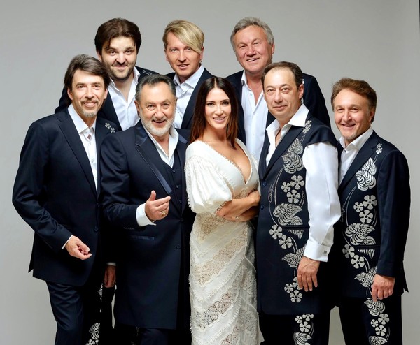 Анатолий Ярмоленко и ансамбль «Сябры»