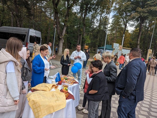Выставка–ярмарка «СВОих не бросаем»