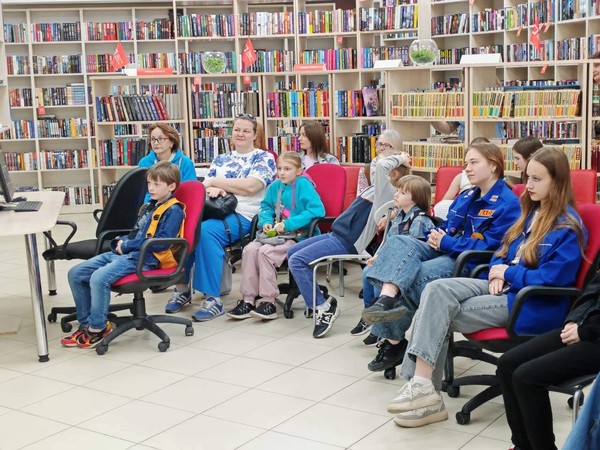 Историческая ретроспектива «Любить Отечество, как Минин и Пожарский»