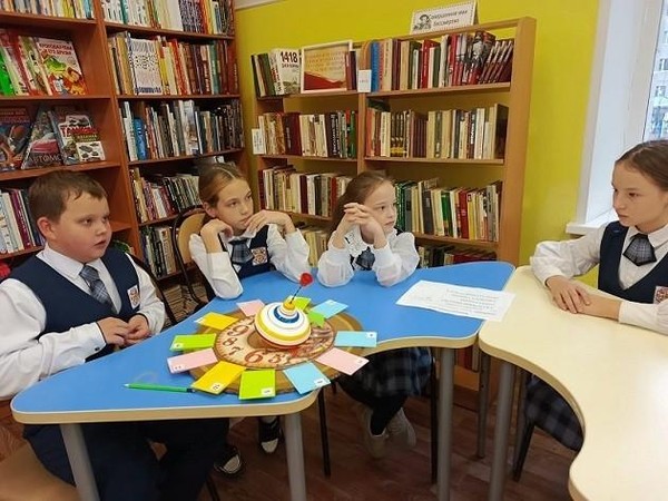 Литературная игра «Про луковые слезы и веселый смех»