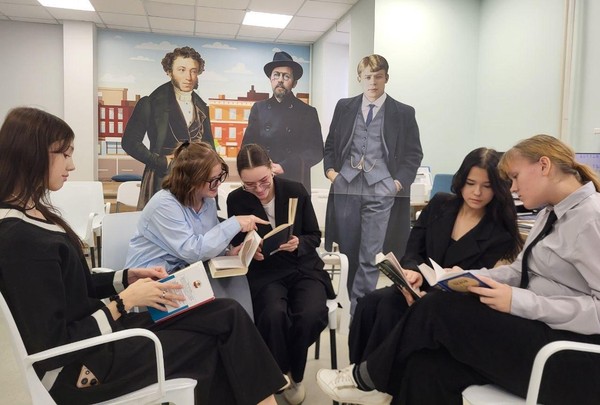 Литературный круиз «По классике»