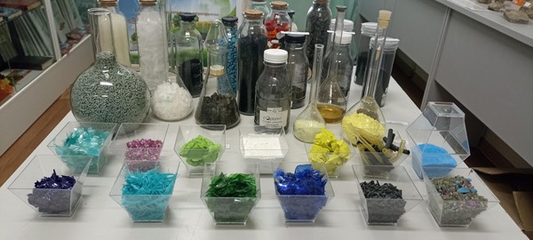 Выставка «Эта Земля твоя и моя»