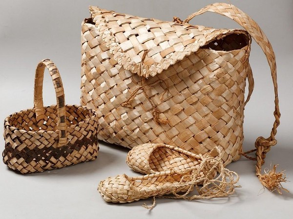 Беседа «Изделия из бересты»