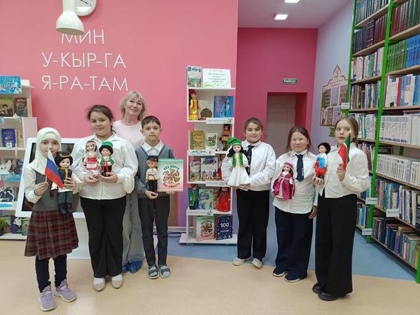 Выставка «В единстве наша сила»