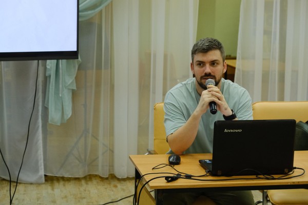 Лекция «Почему мы сами выбираем тех, кто делает нас несчастными»