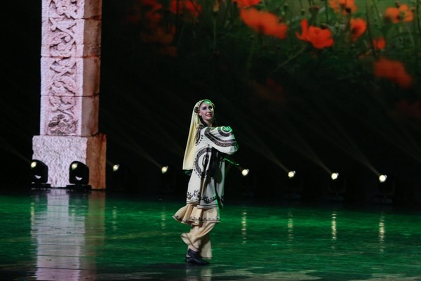 Урок «Построение драматургии в народно –сценическом танце»