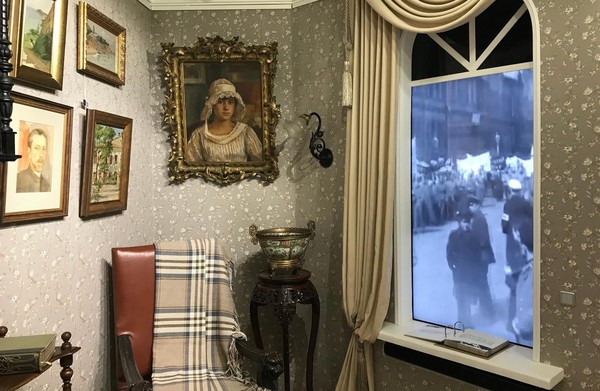 Мультимедийная выставка «Окаянные дни»