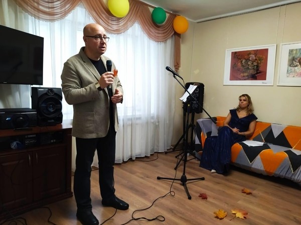 «Мы желаем счастья вам!»