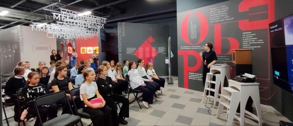 Лекция «Литература ХХ века: за текстом»