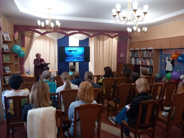 Литературно-музыкальная композиция «Стеклянный мальчик»