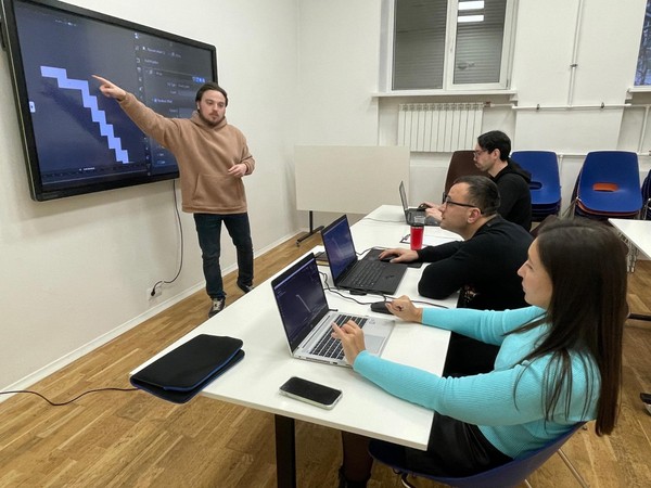 Мастер-класс «Сегментационное моделирование: LEGO-кубик в Blender»