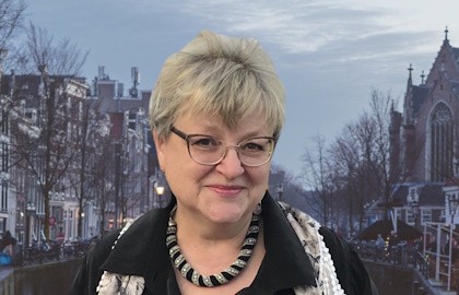 Я, увы, не парижанка…Ирина Олехова