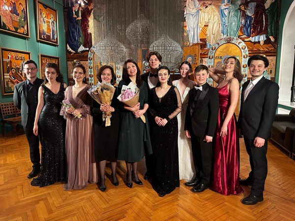 Концерт «Летящие, как листья, звуки осени»