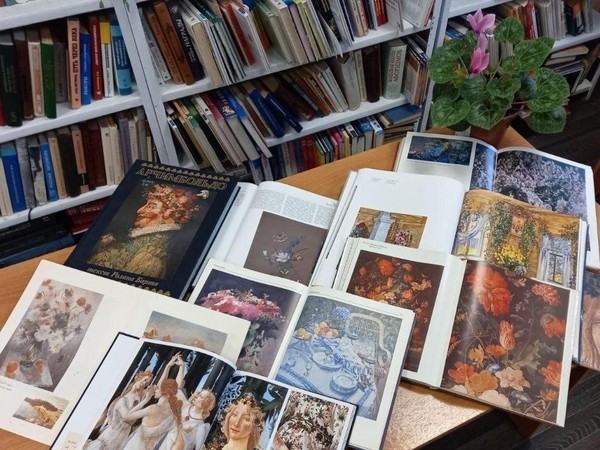 Лекция «Цветы на великих полотнах»