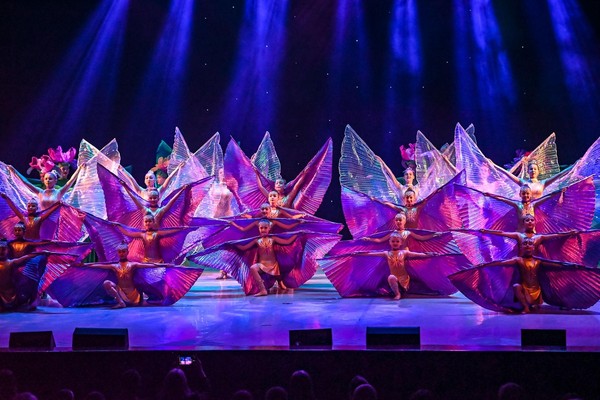 Концертная программа «Свет внутри нас»