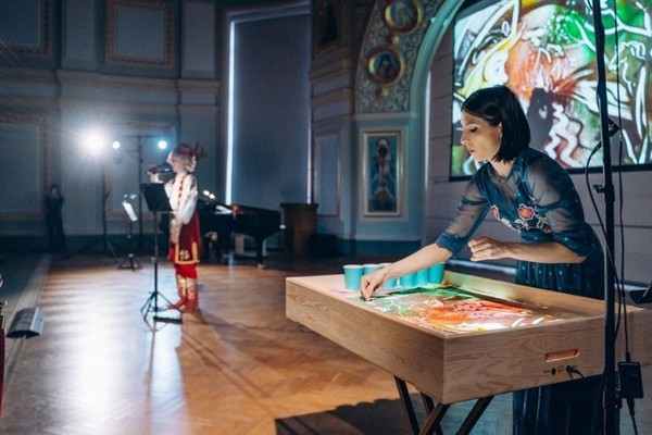 Серебряное копытце