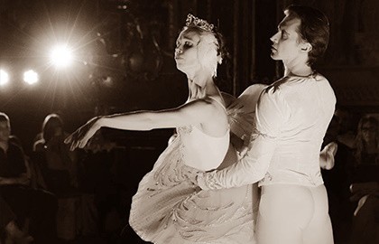 Магия свечей. Людовико Эйнауди: Балет «A. M. O. R. E.»