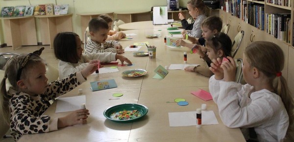Мероприятие «Прилетела в гости птичка»