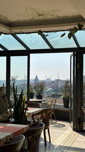 За занавесками Стамбула: аудиогид по районам Джихангир и Каракёй