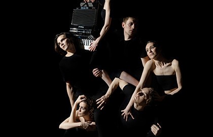 Василиса Суханова