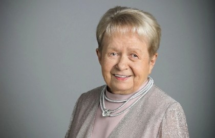 Золотые хиты Александры Пахмутовой