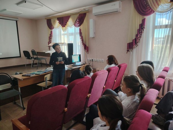 Литературная программа «А. А. Фет: чудесный дар стихов»