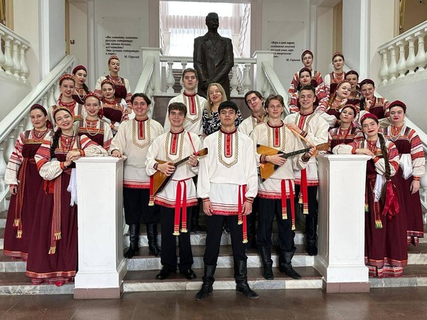 «Родился я с песнями»