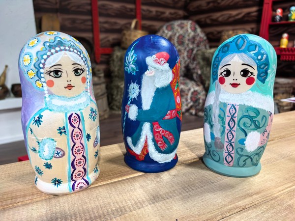 Роспись новогодней матрёшки с чаепитием