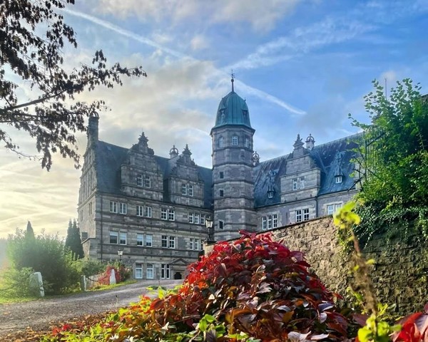 Лекция «80 дней вокруг света. Замок Хамельшенбург»