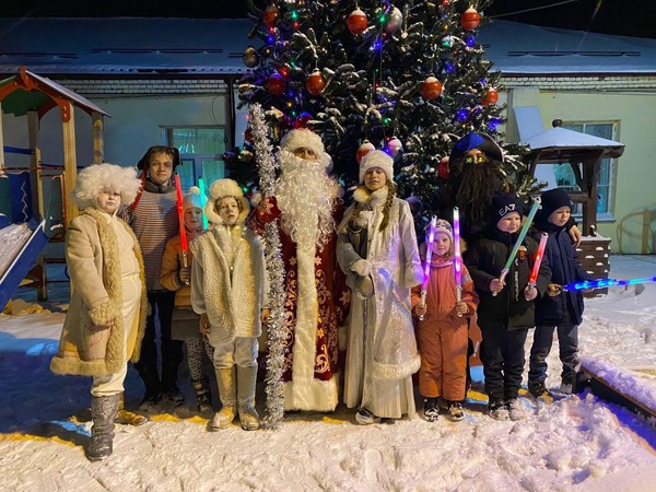 Зажжение огней на елке «Раз, два, три! Елочка зажги огни»