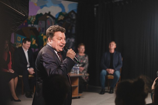 Ток-шоу «Культурные дебаты. Современный театр: миссия или услуга?»