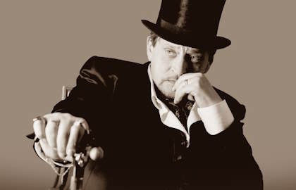 Александр Макаров