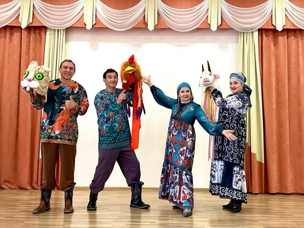 Спектакль «Жила-была деревенька»