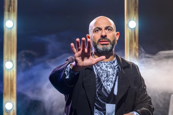 Спектакль «Жирная Люба»