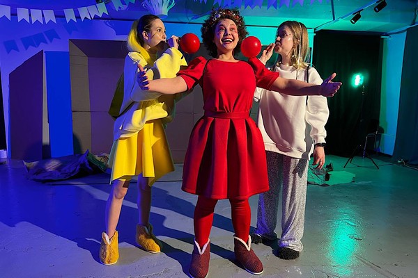 Новогодняя история игрушек