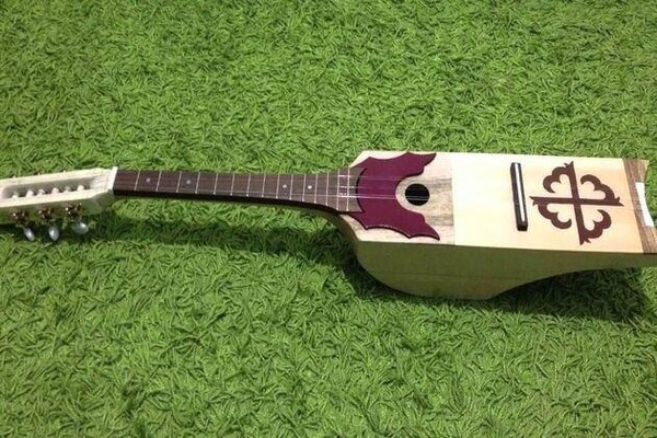 Мастер-класс «Профессиональное исполнение на дечиг-пондаре»