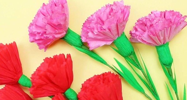 Мастер-класс по созданию гвоздики из гофрированной бумаги