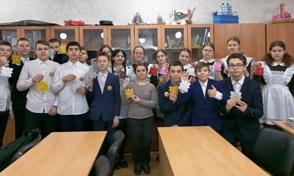 Программа «История новогодней открытки»