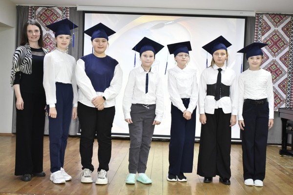 Путешествие в мир творчества: посвящение художников в академисты