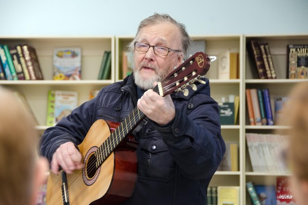 Музыкальная встреча «Ну всё-то ему не так!»